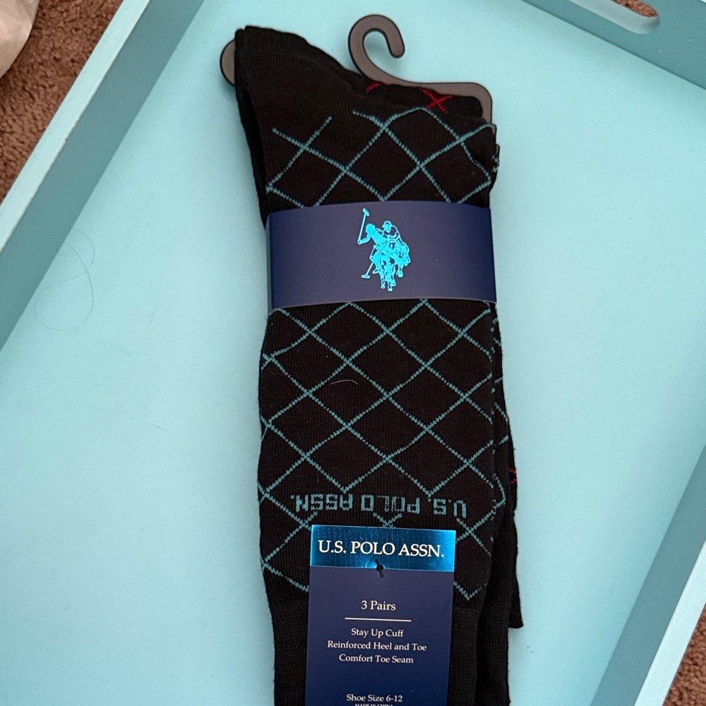 U.S. Polo Assn. Men's Black and Blue Argyle Socks